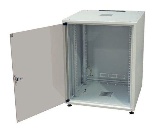 ZPAS Шкаф напольный серии SJB, 19-дюймовый (19"), 18U, 871x600х600мм (ВхШхГ), стекл. дверь, цвет серый (RAL 7035), без столешницы, нагрузка 45 кг (собранный)