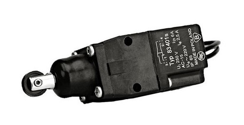 ZPAS Контактный микровыключатель 220В с кронштейном для 19"-х шкафов серий OTS/SZBD/SZBR/SZBSE/DC (в комплекте крепеж, без кабелей питания) длина кронштейна 88мм (SZB-50-07)