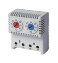 DKC / ДКС Сдвоенный термостат, диапазон температур для NC контакта: 10-50°C; для NO: 20-80°C